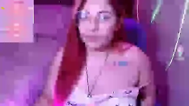 Snapshot of Azamy-12 chatting on March 4, 2025, 3:55 am Azamy-12 online show from March 4, 2025, 3:55 am