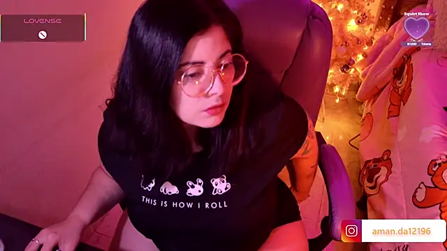 Snapshot of Azamy-12 chatting on December 1, 2025, 6:36 am Azamy-12 online show from December 1, 2025, 6:36 am