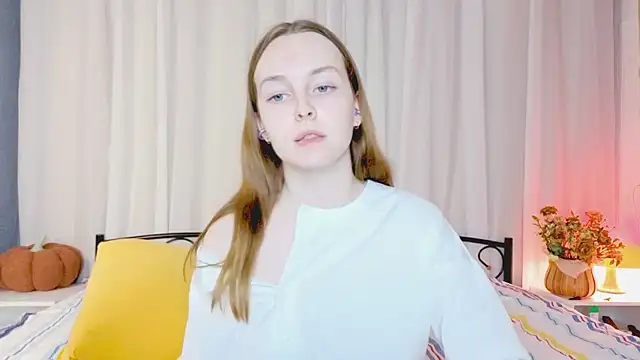 Wild  flowers online show from November 2, 2025, 6:57 pm