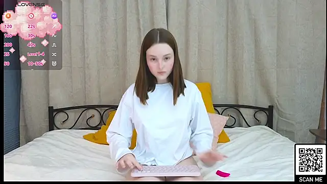 Wild  flowers online show from February 1, 2025, 7:44 pm