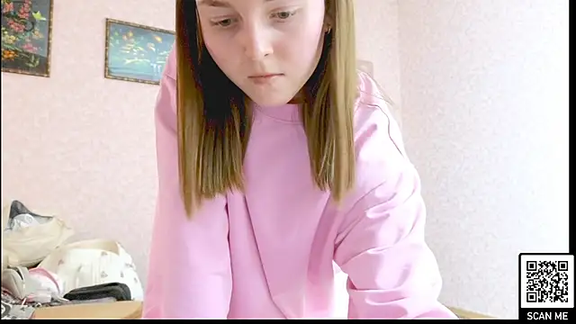 Wild  flowers online show from February 25, 2025, 2:15 pm