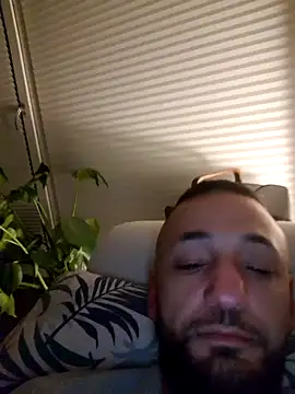 Reeeks69 online show from March 16, 2025, 2:53 am