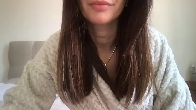 paolajonez online show from October 20, 2025, 3:56 pm