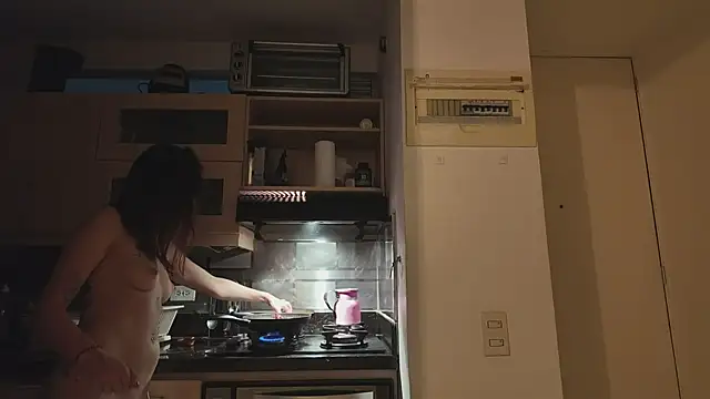 juanasnz99 online show from March 10, 2025, 5:33 am