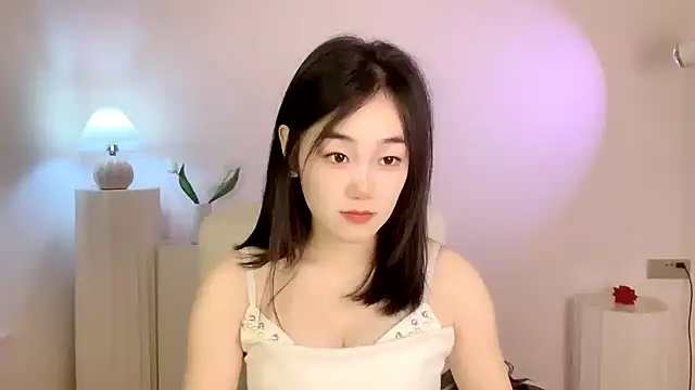 cloud8822 online show from January 7, 2025, 2:19 pm