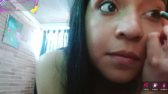 helenacyruss online show from October 3, 2025, 7:15 pm