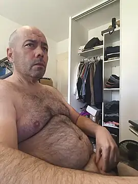Snapshot of veryverybigdick45 chatting on May 29, 2026, 10:32 am veryverybigdick45 online show from May 29, 2026, 10:32 am