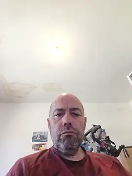 Snapshot of veryverybigdick45 chatting on May 21, 2026, 10:12 am veryverybigdick45 online show from May 21, 2026, 10:12 am