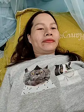 Baby-ladyass20 online show from October 3, 2025, 2:59 am