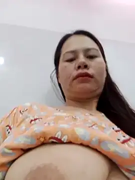 Snapshot of Baby-ladyass20 chatting on May 20, 2026, 9:45 pm Baby-ladyass20 online show from May 20, 2026, 9:45 pm