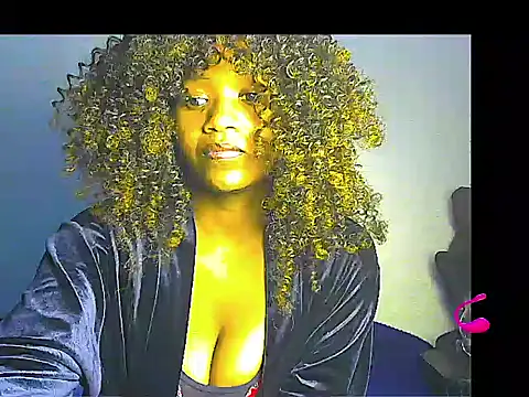 Snapshot of lilylovexx chatting on March 23, 2026, 6:52 pm lilylovexx online show from March 23, 2026, 6:52 pm
