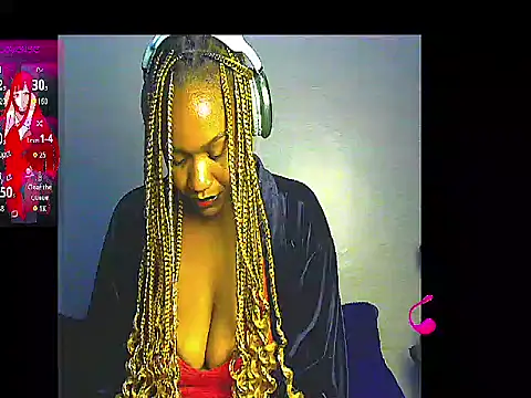 Snapshot of lilylovexx chatting on March 11, 2026, 8:14 pm lilylovexx online show from March 11, 2026, 8:14 pm