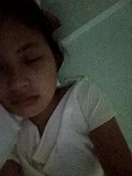 trieungoclnt online show from October 4, 2025, 7:48 pm