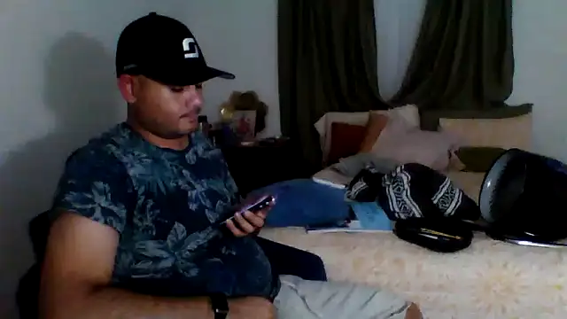 JooveyRose online show from October 3, 2025, 1:31 am