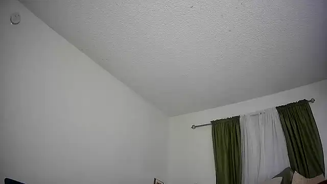 JooveyRose online show from September 18, 2025, 1:30 am