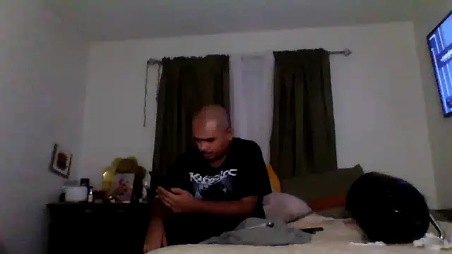 JooveyRose online show from October 5, 2025, 4:14 am