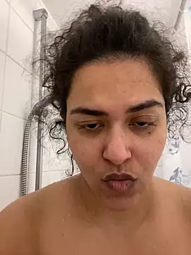 Curvydesifromgermany online show from March 30, 2026, 12:28 pm