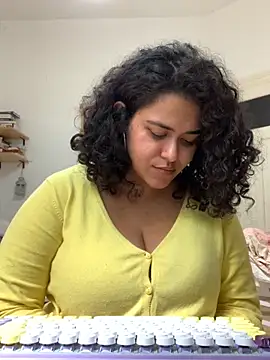 Curvydesifromgermany online show from September 9, 2025, 8:35 am