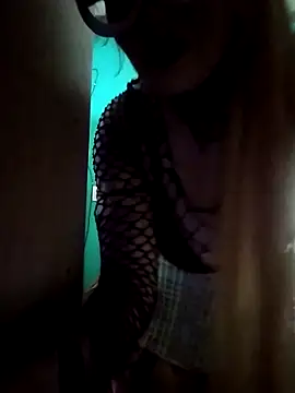 01agus online show from March 19, 2025, 7:17 pm