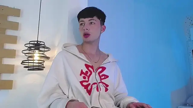 Steev Novoa online show from March 6, 2025, 5:24 am