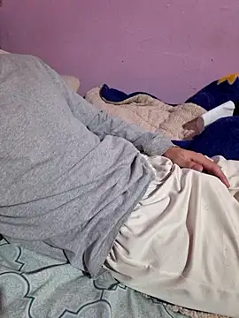 Mrtzz  online show from October 12, 2025, 8:32 pm