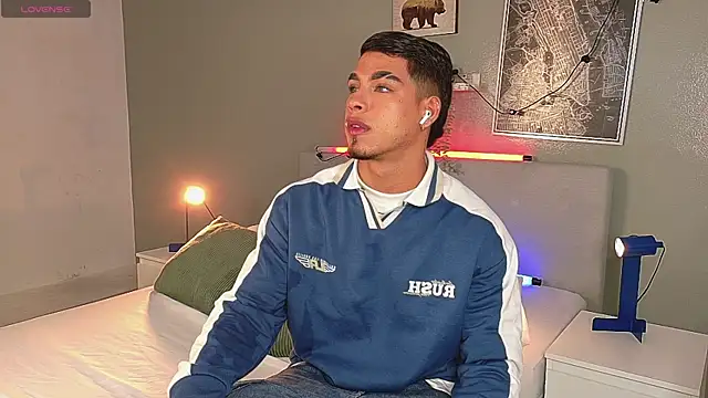 Ken-boy  online show from September 27, 2025, 11:49 am