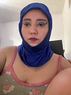 Snapshot of hannahayat chatting on June 24, 2026, 8:17 pm hannahayat online show from June 24, 2026, 8:17 pm