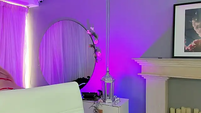 tiffany becker online show from February 6, 2026, 1:29 pm