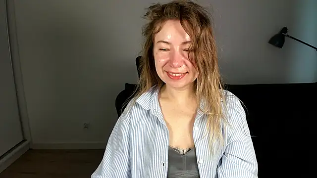 Mia Tasty online show from February 25, 2026, 7:30 am