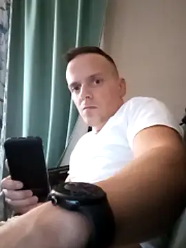 Rollinhard6969 online show from March 28, 2026, 1:01 pm