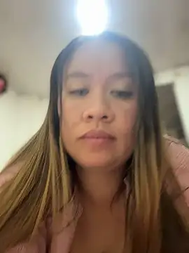 Emiily lee online show from January 17, 2026, 8:51 am