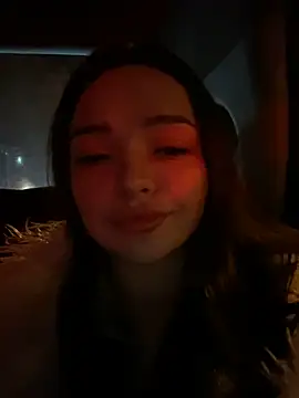 AnaWest online show from November 11, 2025, 4:24 pm