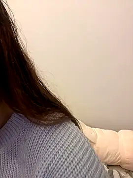 AnaWest online show from November 23, 2025, 4:22 am