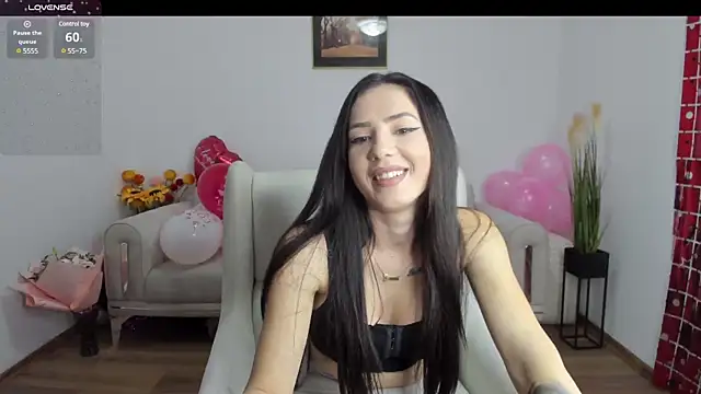 Emmapmg online show from February 11, 2025, 12:36 pm