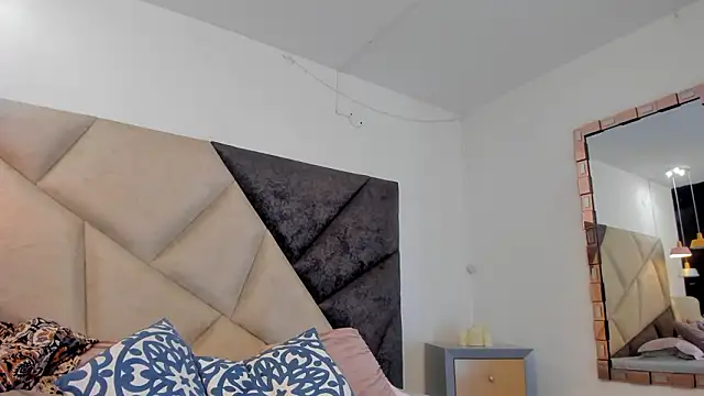 BonnieCute  online show from February 5, 2026, 12:06 am