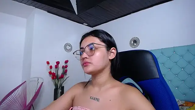 antonella sweetlittle online show from March 5, 2026, 12:02 pm