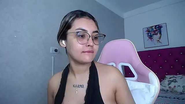 Snapshot of antonella_sweetlittle chatting on May 16, 2026, 12:48 pm antonella sweetlittle online show from May 16, 2026, 12:48 pm