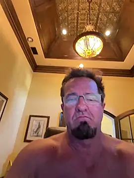 Snapshot of sluttydylan chatting on February 7, 2026, 10:07 pm sluttydylan online show from February 7, 2026, 10:07 pm