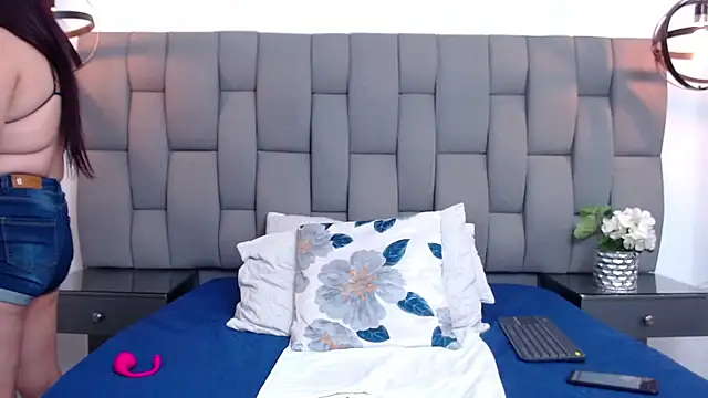 KattaGoez online show from March 10, 2025, 11:45 am