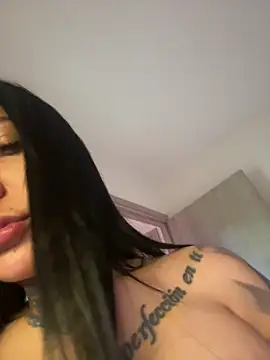 Snapshot of Cataleyasweet_19 chatting on October 11, 2025, 5:25 pm Cataleyasweet 19 online show from October 11, 2025, 5:25 pm