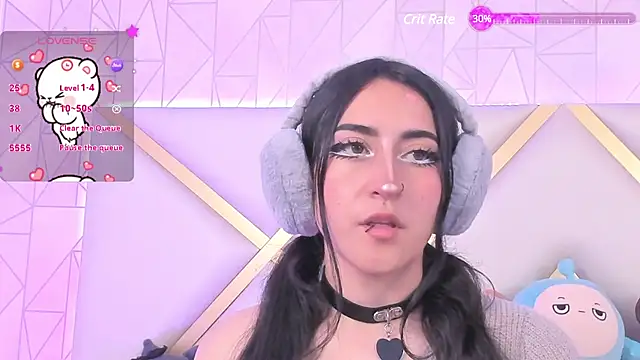 Snapshot of Violettbloss chatting on March 6, 2025, 12:21 am Violettbloss online show from March 6, 2025, 12:21 am