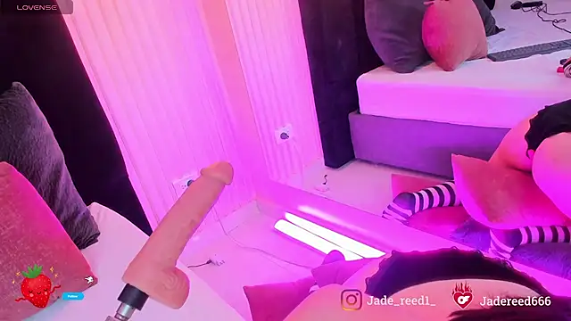 jade reeed online show from February 16, 2026, 6:45 am