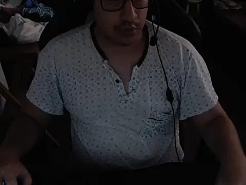 thealfawolf01 online show from March 9, 2025, 1:59 pm