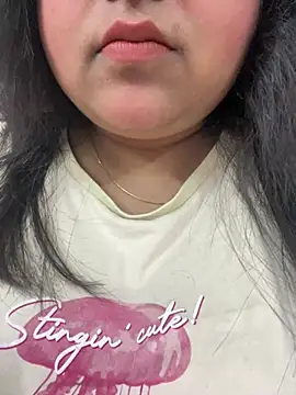 smile pretty online show from February 10, 2026, 5:45 pm