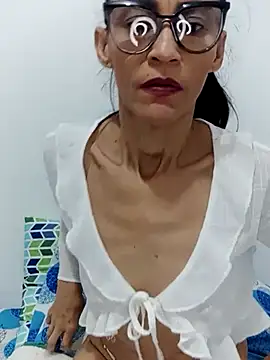 BarbaraMature online show from December 2, 2025, 2:08 pm