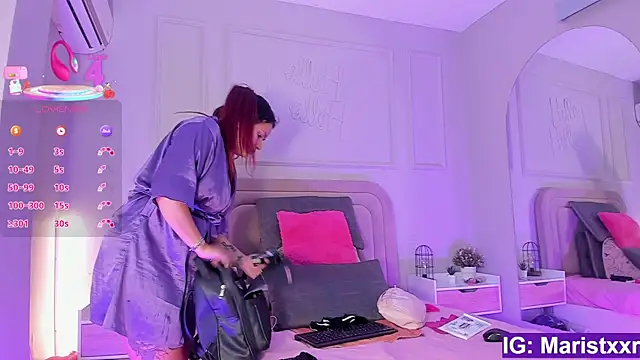 Maristxxr online show from December 15, 2025, 7:52 pm