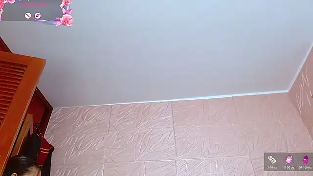 kendallsweet7 online show from December 4, 2025, 2:05 pm