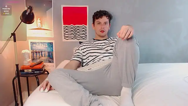 Elio555 online show from November 6, 2025, 12:14 am