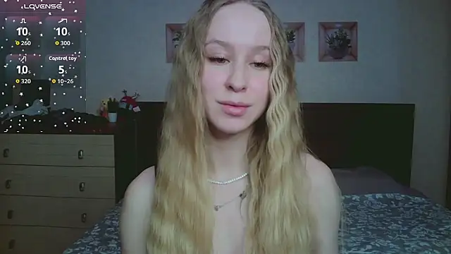 Lily  Devil online show from February 11, 2026, 3:01 pm