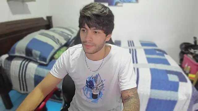 justin stark7 online show from February 10, 2025, 11:45 pm